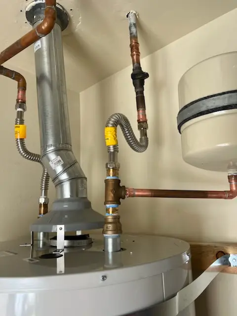 Water heater installation and plumbing repair in Huntington Station